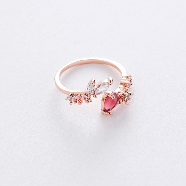 Floral Rubin Ring Collection