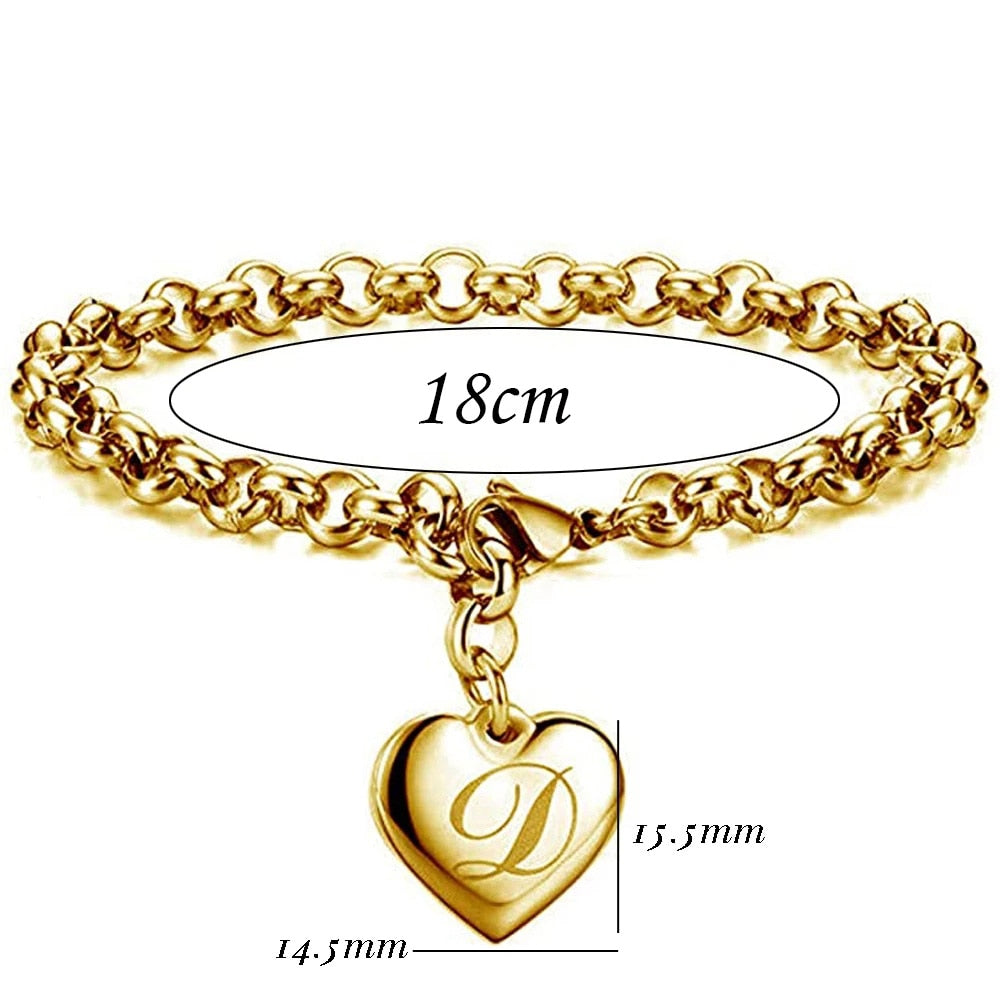 Initial Charm Armbänder